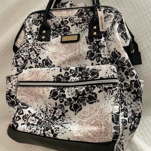 Ava Travel Backpack - Summer Toile - Coco and Carmen